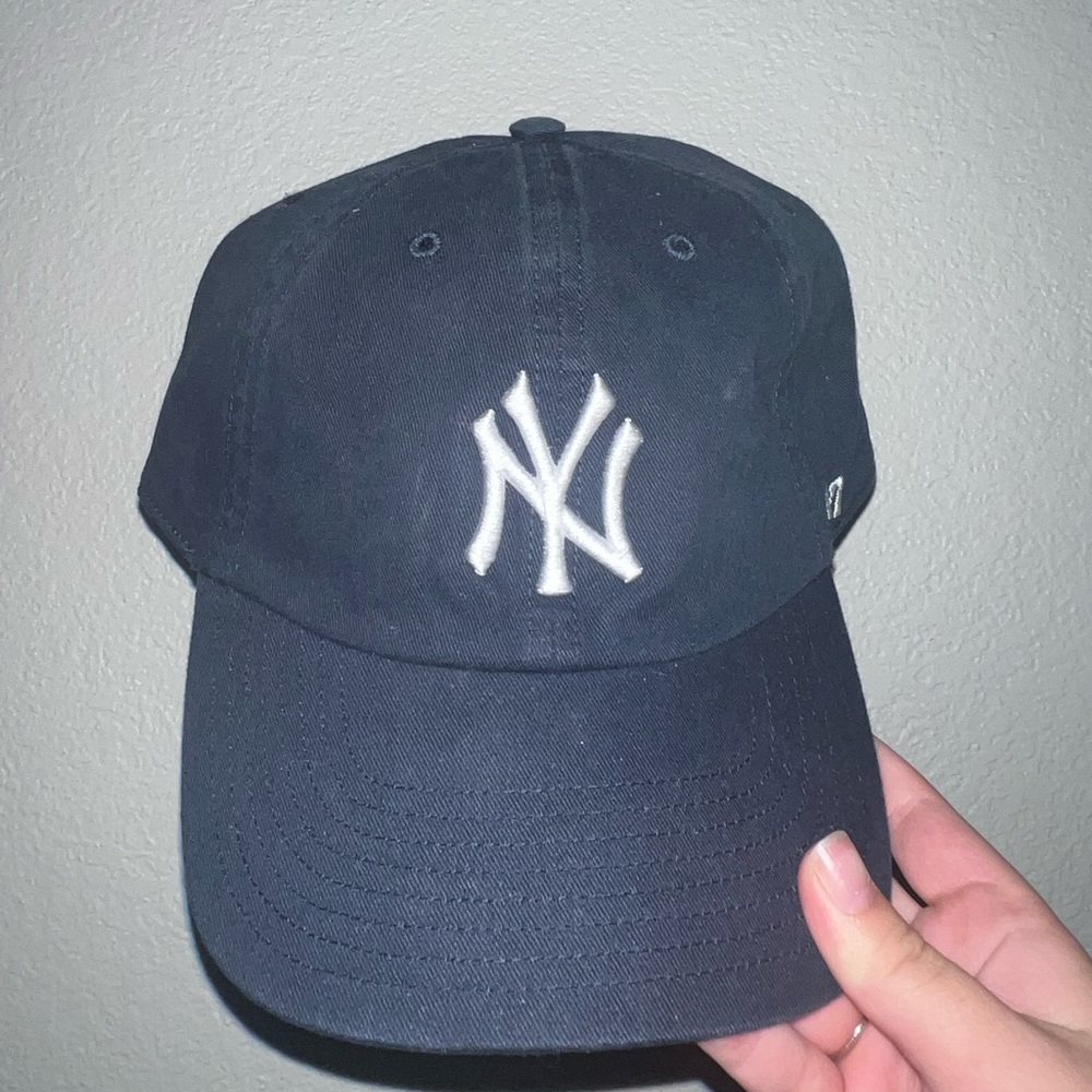 New York Yankees adjustable baseball cap